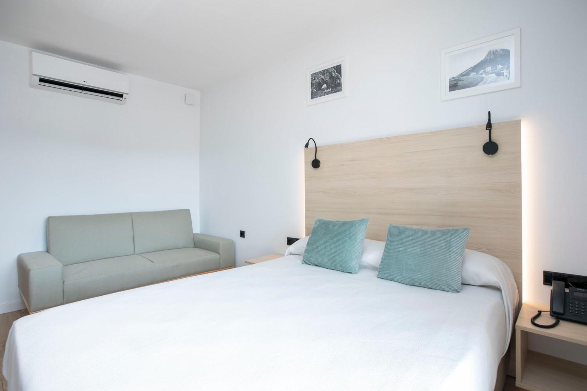 Hotel Coral Boutique By Gaiarooms L'Estartit Buitenkant foto